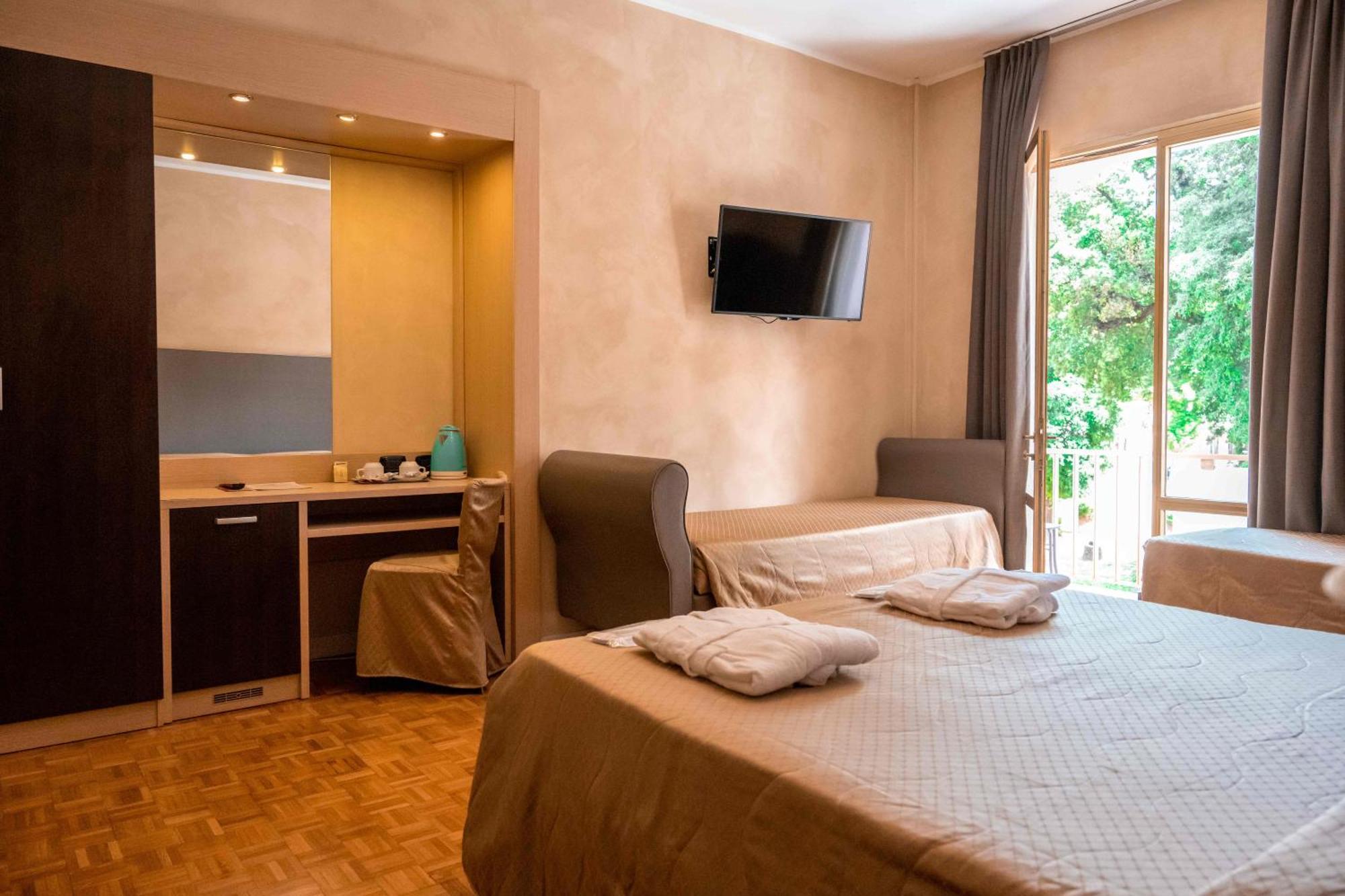 Hotel Terme Pellegrini Montecatini Terme Exterior photo